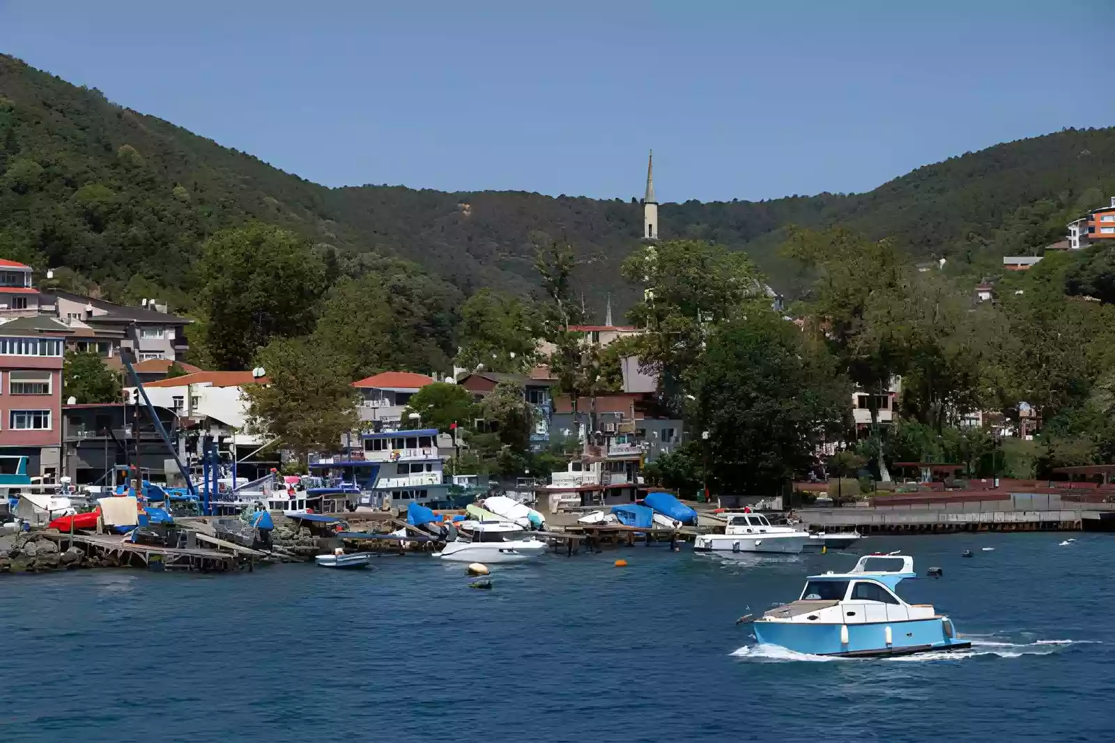 Sariyer Sea Taxi Transfers on the Istanbul Bosphorus